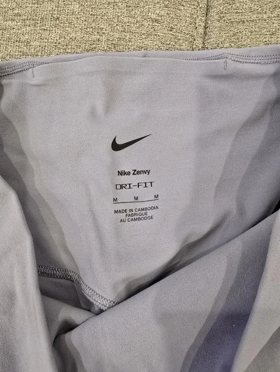 Nike Women’s Zenvy  High-Rise Light Lavender Bike Shorts - Picture 3 of 5